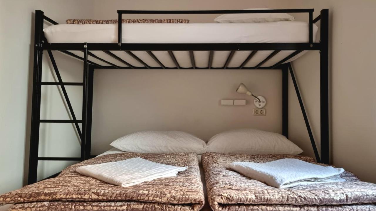 Hostel Alieti Изола Екстериор снимка
