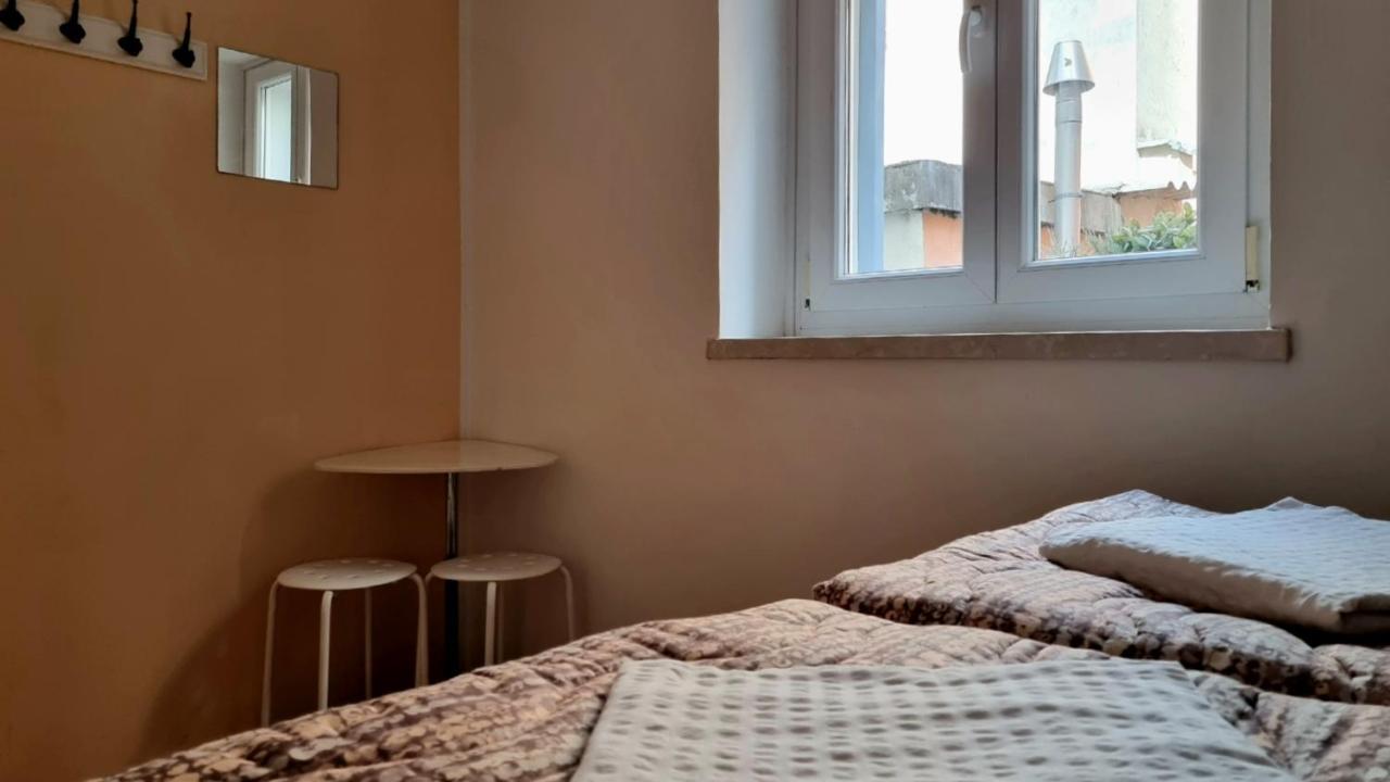 Hostel Alieti Изола Екстериор снимка