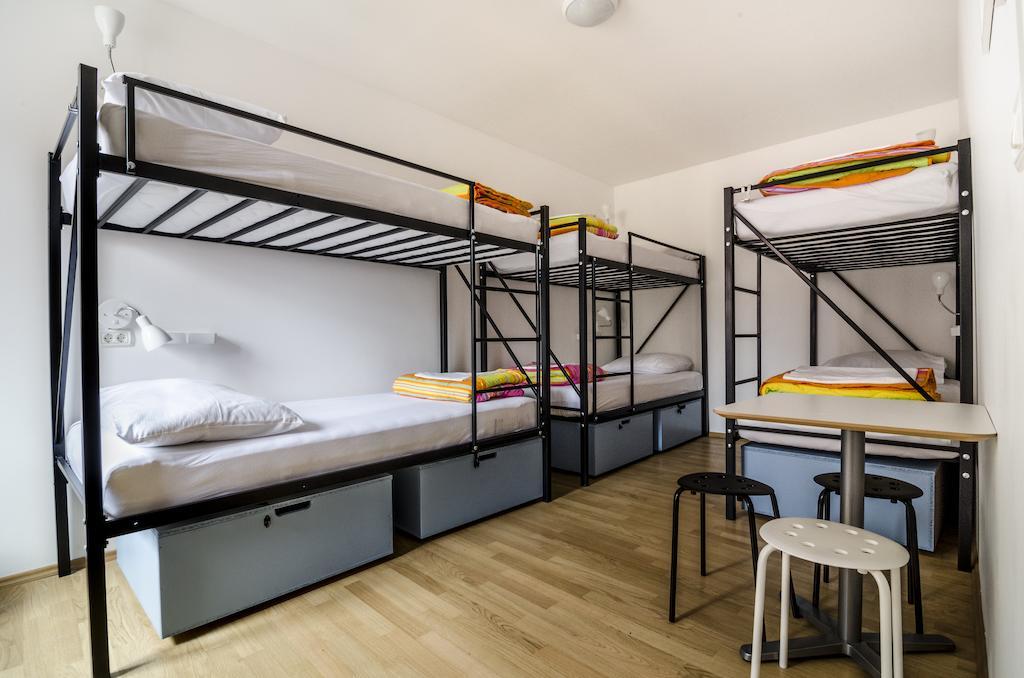 Hostel Alieti Изола Стая снимка
